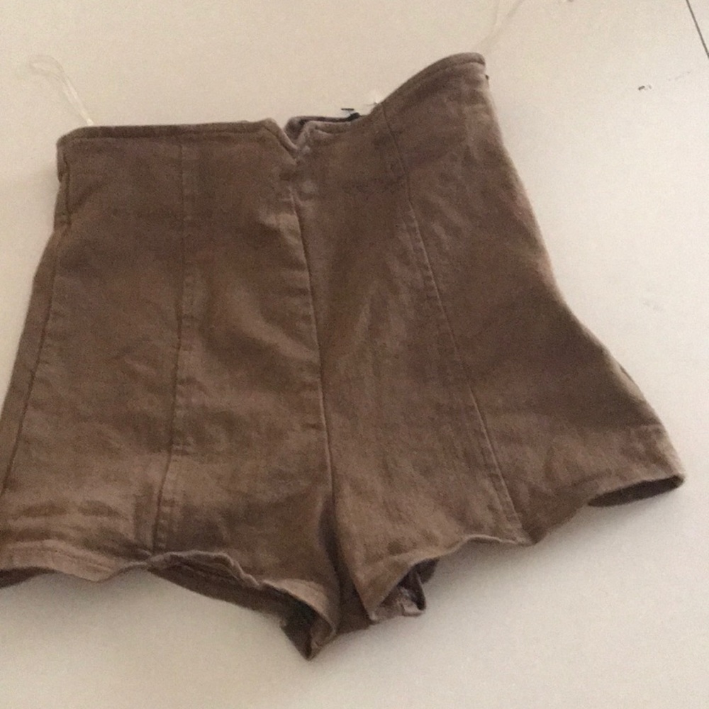 Brown pretty girl shorts